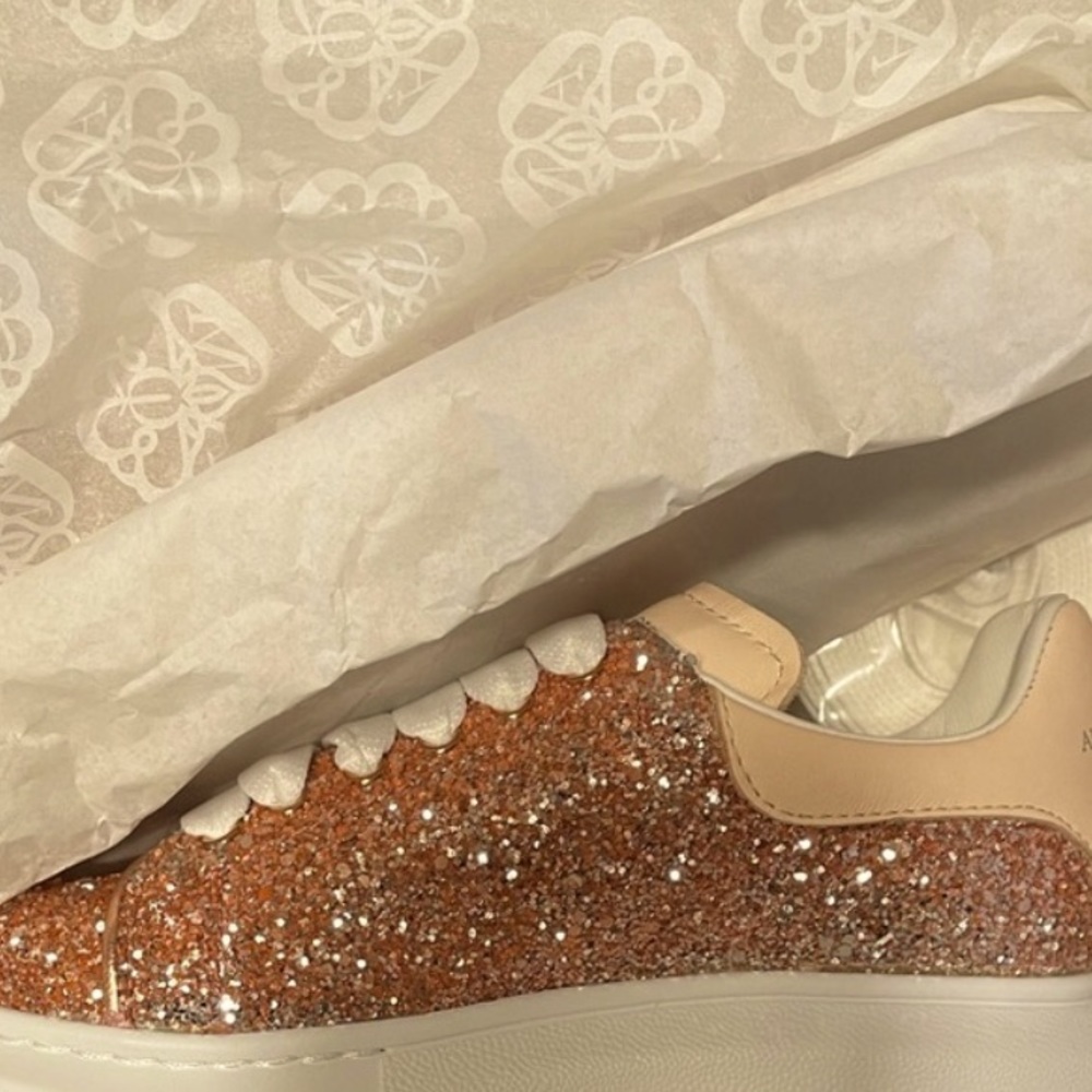 Worn Alexander McQueen girls size 12